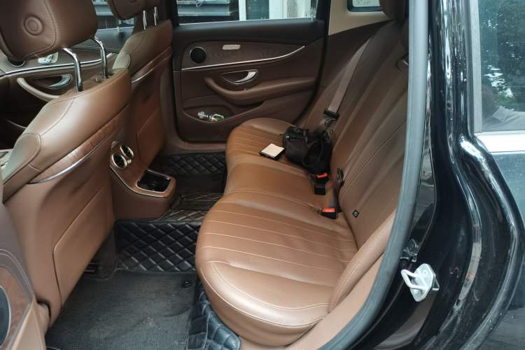 Used Mercedes-Benz E-Class 2021 E 300 L Sporty and Stylish Model Left Rear Seat
