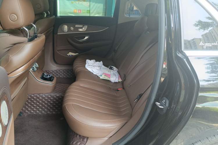 Used Mercedes-Benz E-Class 2021 E 300 L Luxury Model Left Rear Seat
