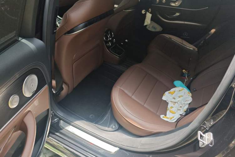 Used Mercedes-Benz E-Class 2021 Restyled E 300 L Sport Premium Edition Left Rear Seat