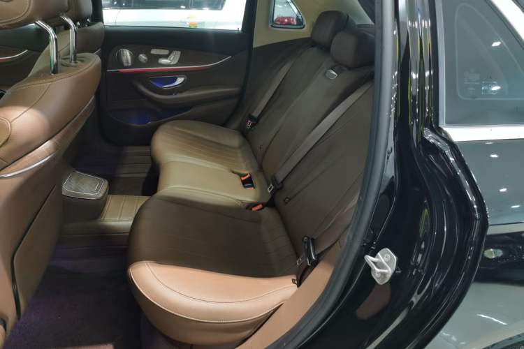 Used Mercedes-Benz E-Class 2021 Restyled E 300 L Luxury Edition Left Rear Seat