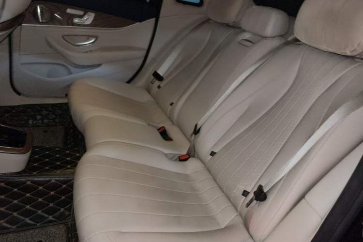 Used Mercedes-Benz E-Class 2021 Restyled E 300 L Sport Luxury Edition Left Rear Seat