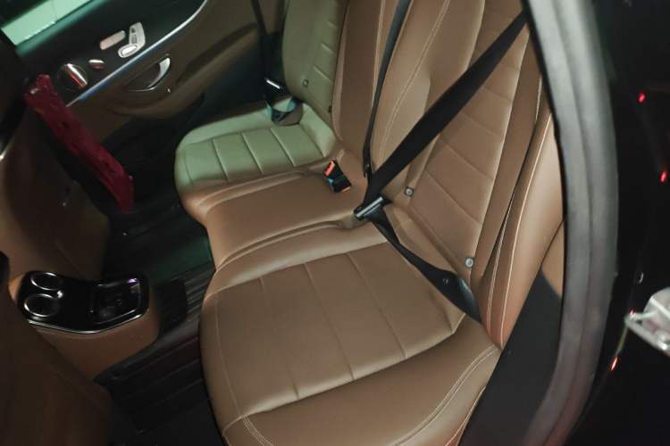 Used Mercedes-Benz E-Class 2021 Restyled E 300 L Luxury Edition Left Rear Seat