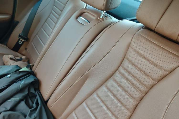Used Mercedes-Benz E-Class 2021 E 300 L Sporty and Stylish Model Left Rear Seat