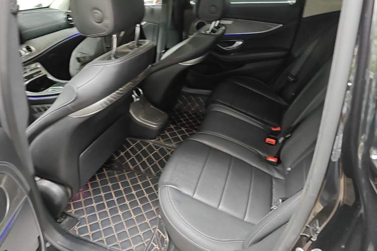 Used Mercedes-Benz E-Class 2021 E 300 L Sporty and Stylish Model Left Rear Seat
