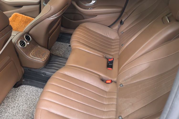 Used Mercedes-Benz E-Class 2021 E 300 L Premium Edition Left Rear Seat