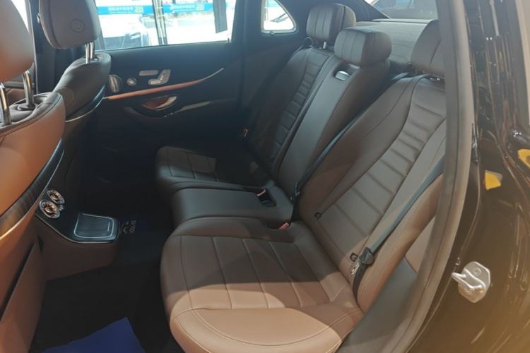 Used Mercedes-Benz E-Class 2021 E 300 L Sport Luxury Edition Left Rear Seat