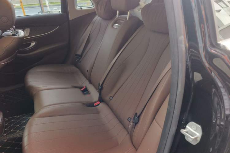 Used Mercedes-Benz E-Class 2021 E 300 L Luxury Model Left Rear Seat