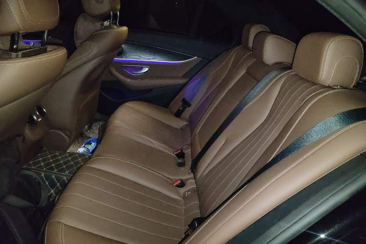Used Mercedes-Benz E-Class 2021 Updated E 260 Fashion Sport Edition Left Rear Seat