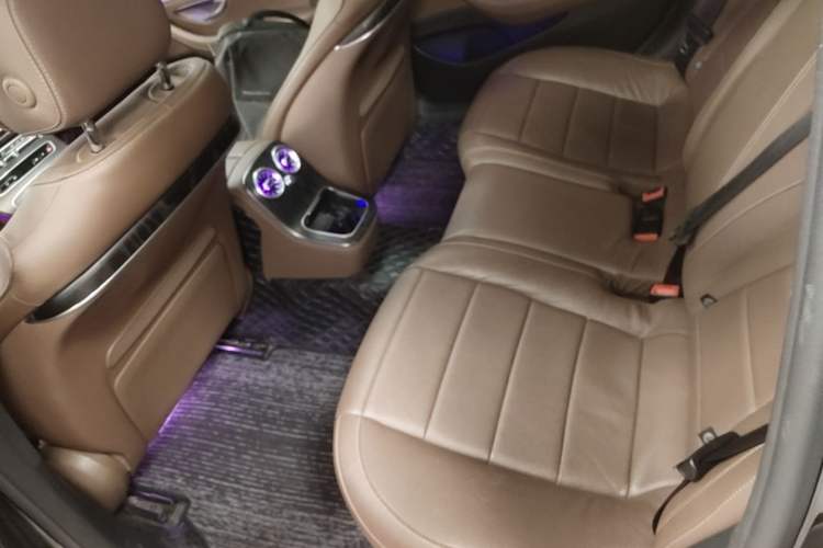 Used Mercedes-Benz E-Class 2021 Restyled E 300 L Sport Luxury Edition Left Rear Seat