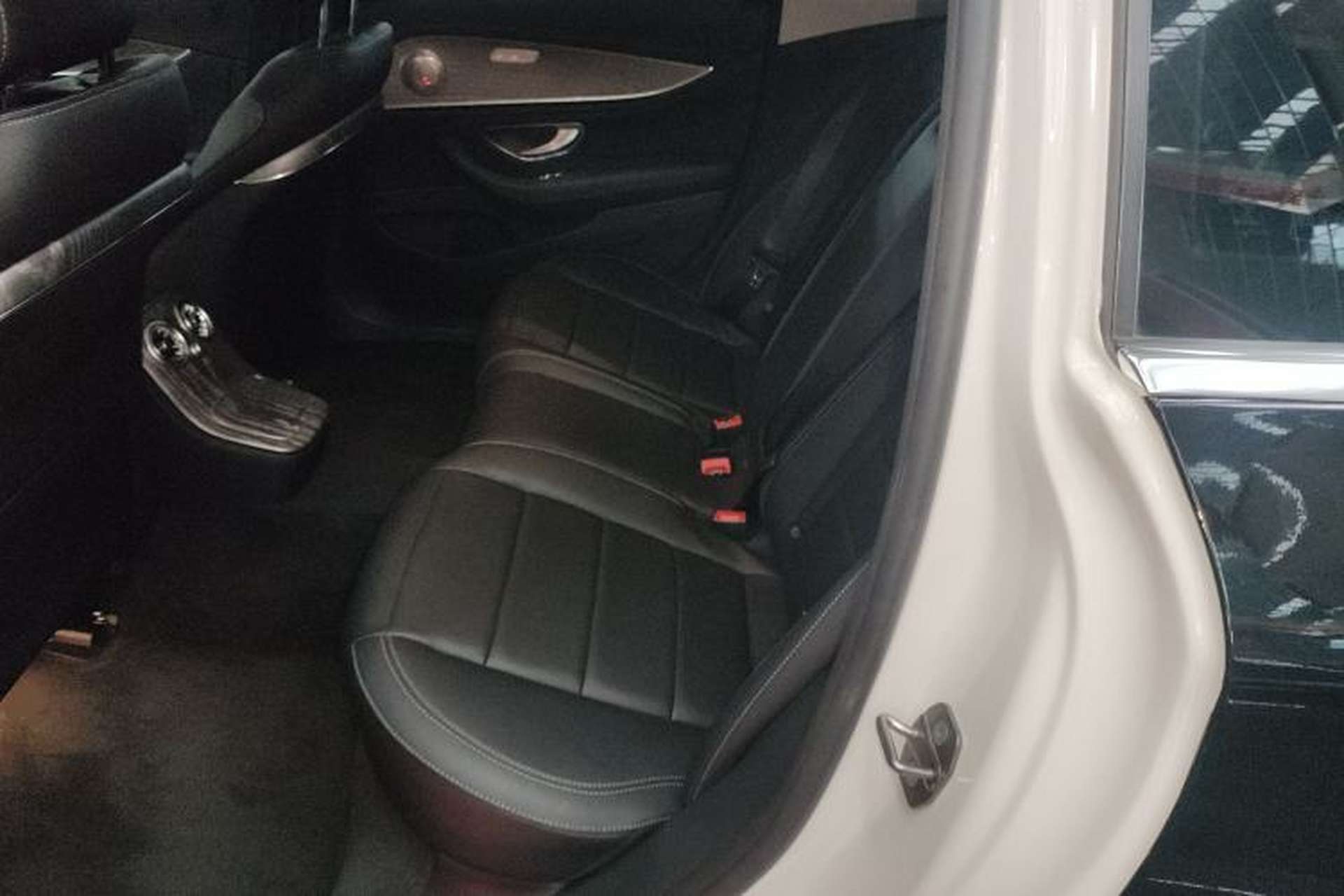 Used Mercedes-Benz E-Class 2021 Facelift E 260 L Sport Edition Left Rear Seat