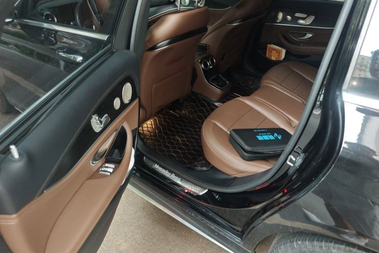 Used Mercedes-Benz E-Class 2021 E 300 L Sport Luxury Edition Left Rear Seat
