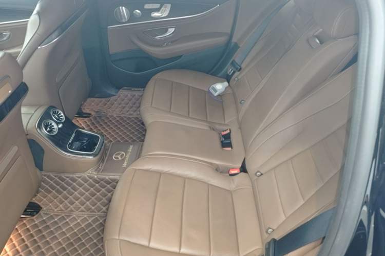 Used Mercedes-Benz E-Class 2021 E 300 L Sport Premium Edition Left Rear Seat