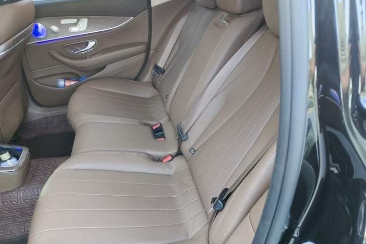 Used Mercedes-Benz E-Class 2021 E 300 L Luxury Model Left Rear Seat
