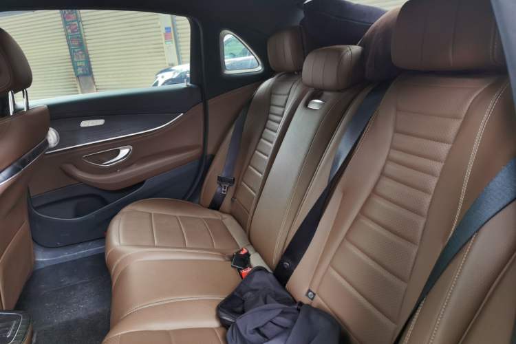 Used Mercedes-Benz E-Class 2021 E 300 L Sporty and Stylish Model Left Rear Seat