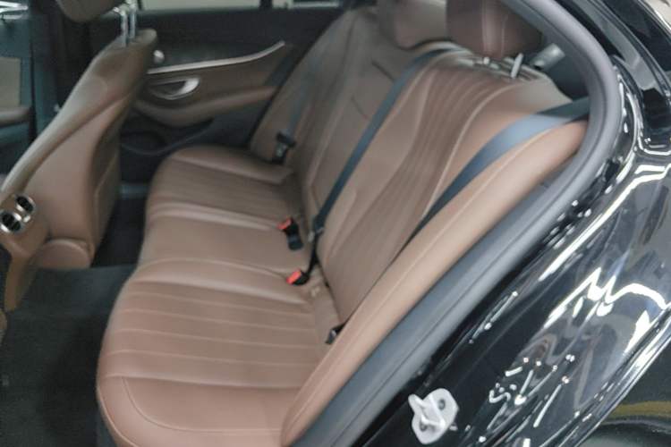 Used Mercedes-Benz E-Class 2021 E 260 Luxury Sports Edition Left Rear Seat