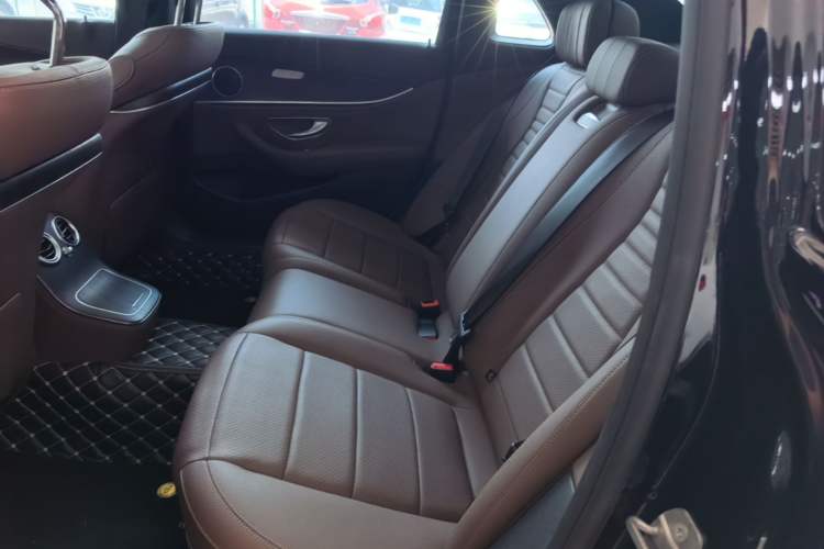 Used Mercedes-Benz E-Class 2021 E 300 L Sporty and Stylish Model Left Rear Seat