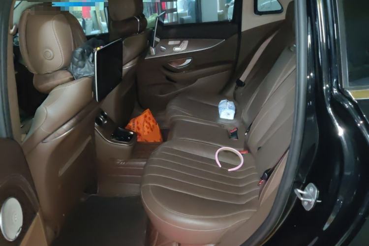 Used Mercedes-Benz E-Class 2021 E 300 L Premium Edition Left Rear Seat