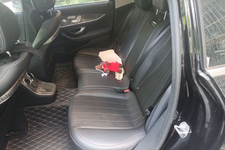Used Mercedes-Benz E-Class 2021 E 300 L Luxury Model Left Rear Seat