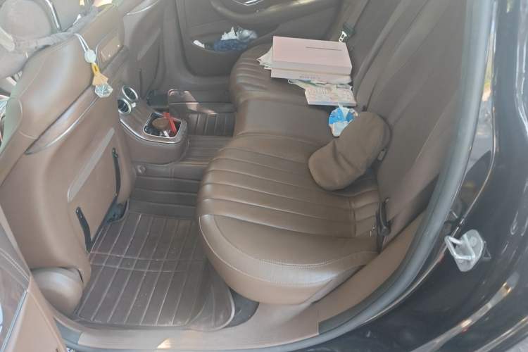 Used Mercedes-Benz E-Class 2021 E 300 L Premium Edition Left Rear Seat