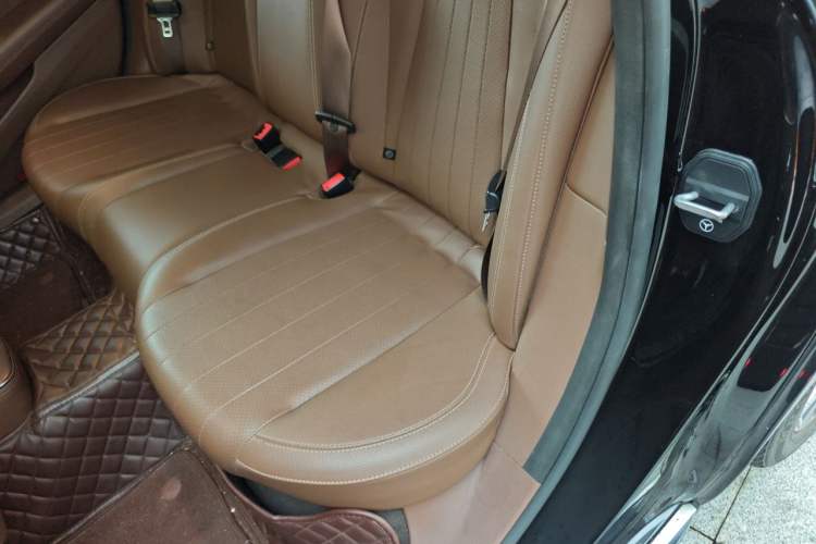 Used Mercedes-Benz E-Class 2021 Facelift E 260 L Left Rear Seat