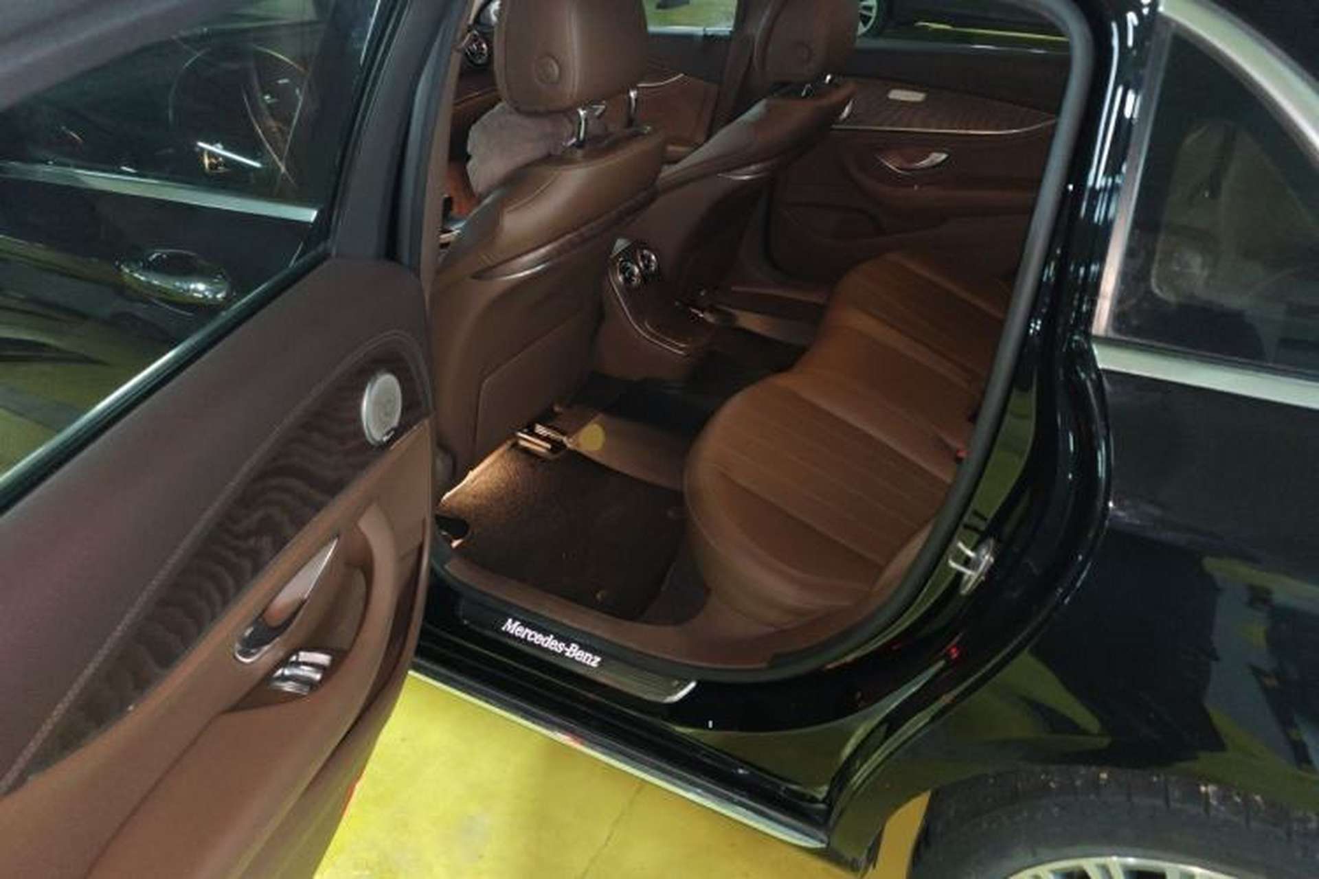 Used Mercedes-Benz E-Class 2021 E 300 L Stylish Model Left Rear Seat