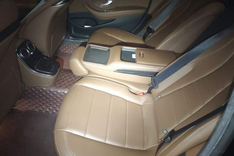 Used Mercedes-Benz E-Class 2021 Restyled E 300 L Sport Luxury Edition Left Rear Seat