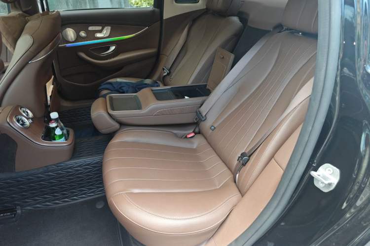 Used Mercedes-Benz E-Class 2021 Restyled E 300 L Luxury Edition Left Rear Seat