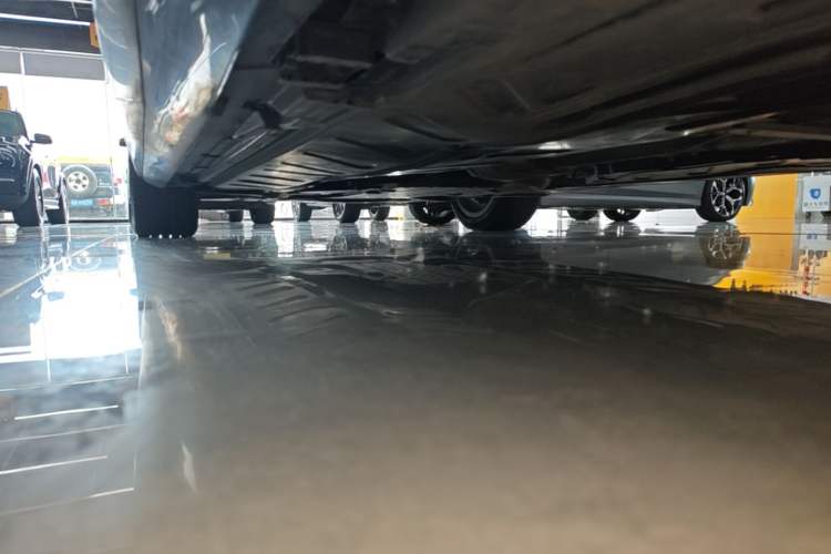 Used Mercedes-Benz E-Class 2021 Restyled E 300 L Sporty and Stylish Edition Left Side Sill