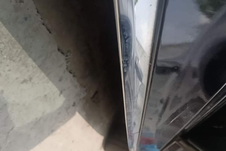 Used Mercedes-Benz E-Class 2021 Restyled E 300 L Sport Luxury Edition Left Side Sill
