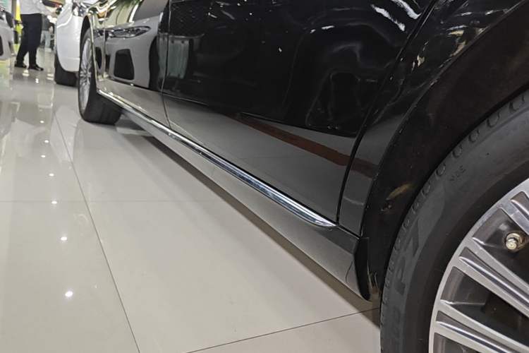 Used Mercedes-Benz E-Class 2021 E 260 L Left Side Sill