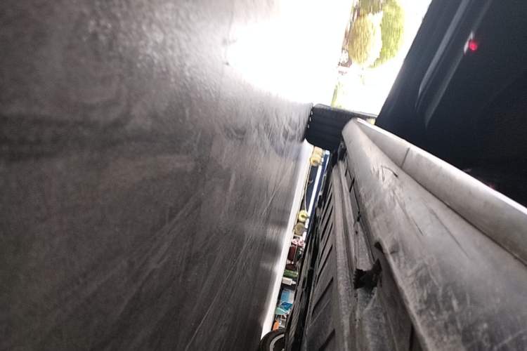 Used Mercedes-Benz E-Class 2021 E 300 L Sporty and Stylish Model Left Side Sill