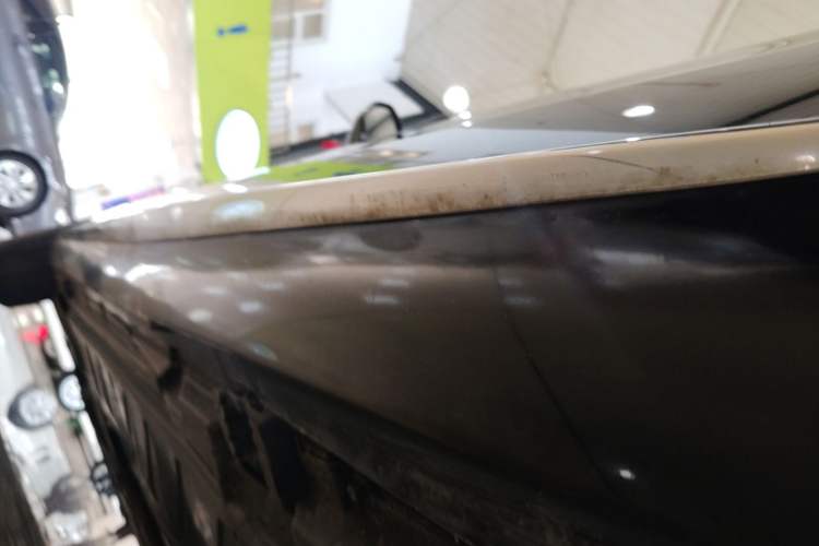 Used Mercedes-Benz E-Class 2021 Facelift E 260 L Sport Edition Left Side Sill