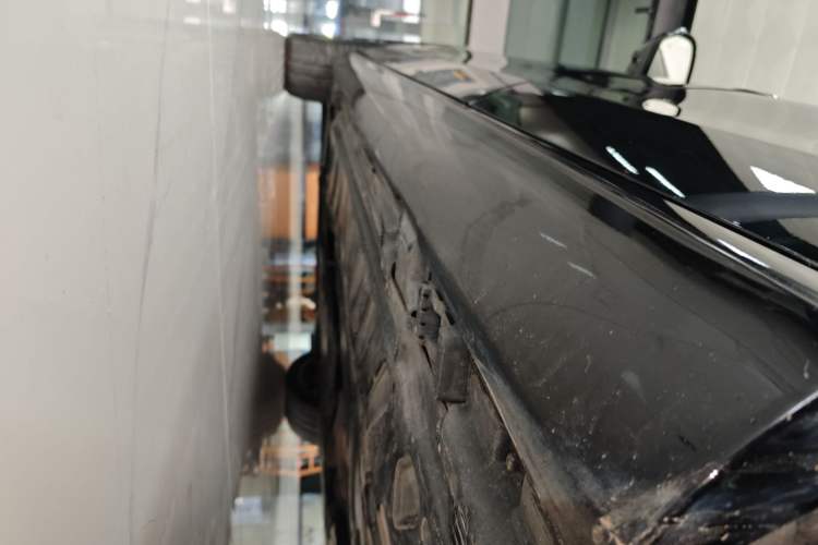 Used Mercedes-Benz E-Class 2021 E 300 Sport Edition Left Side Sill
