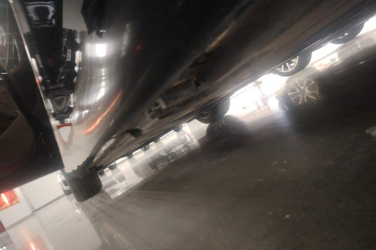 Used Mercedes-Benz E-Class 2021 Facelift E 300 L Stylish Edition Left Side Sill