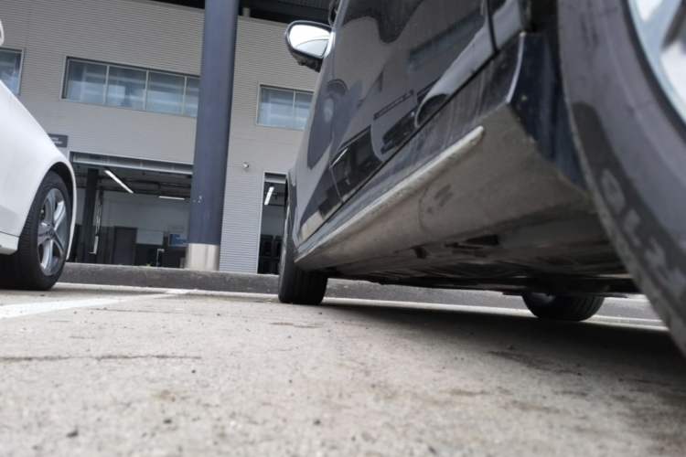 Used Mercedes-Benz E-Class 2021 E 300 L Sport Luxury Edition Left Side Sill