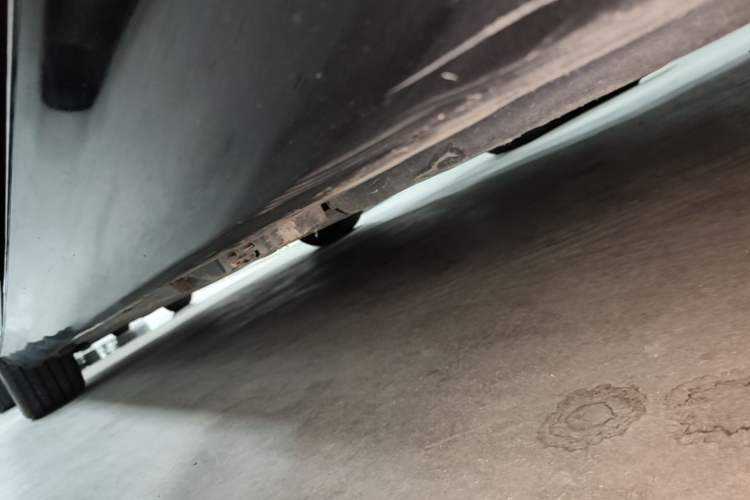 Used Mercedes-Benz E-Class 2021 Facelift E 260 L Left Side Sill