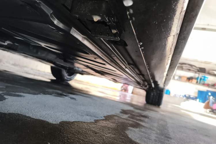Used Mercedes-Benz E-Class 2021 Facelift E 260 L Sport Edition Left Side Sill