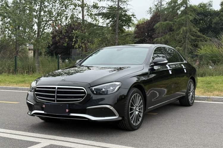 Ojetý Mercedes-Benz E-Class 2021 Facelift E 260 L Guazi used car, China used car export, Used car for sale, Used cars, Cheapest cars for sale