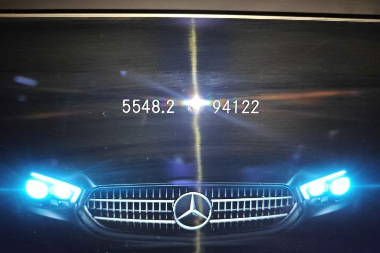 Used Mercedes-Benz E-Class 2021 E 300 L Sport Luxury Edition Odometer Close Up