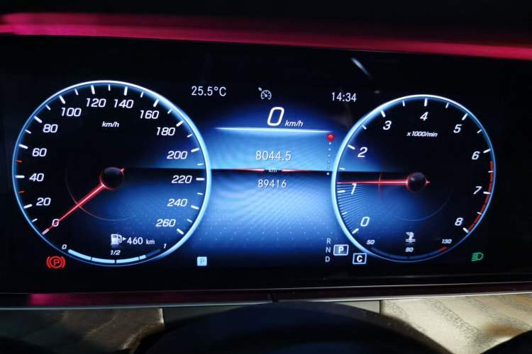 Used Mercedes-Benz E-Class 2021 E 300 L Luxury Model Odometer Close Up