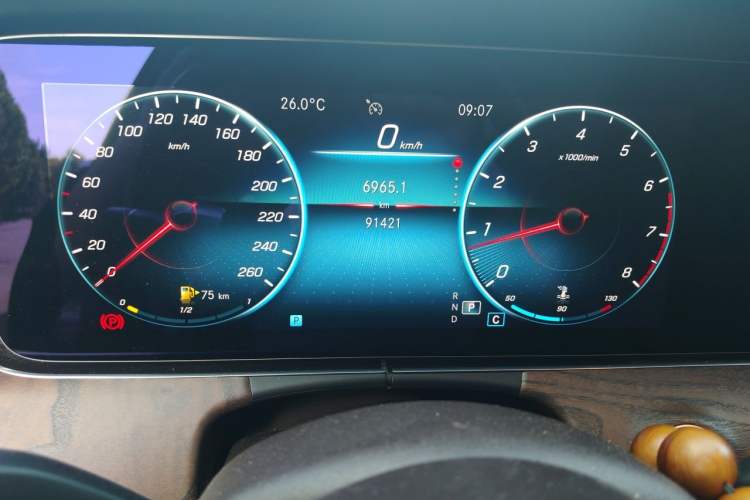 Used Mercedes-Benz E-Class 2021 E 300 L Stylish Model Odometer Close Up