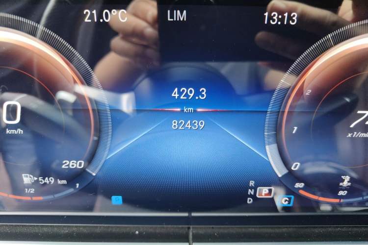 Used Mercedes-Benz E-Class 2021 E 300 L Sport Premium Edition Odometer Close Up