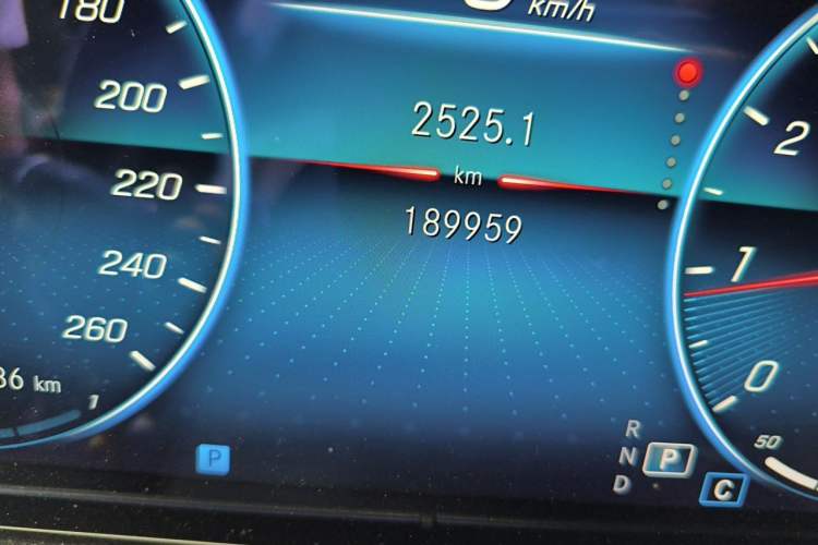 Used Mercedes-Benz E-Class 2021 Restyled E 300 L Luxury Edition Odometer Close Up