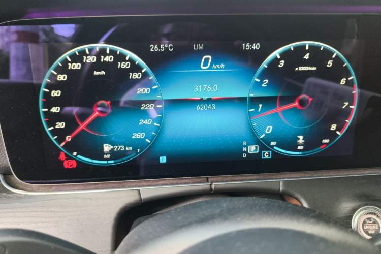 Used Mercedes-Benz E-Class 2021 E 300 L Sport Premium Edition Odometer Close Up