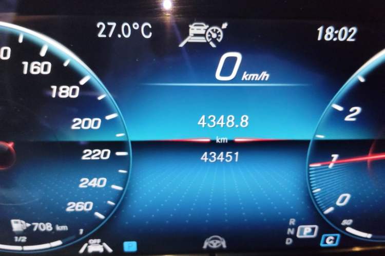 Used Mercedes-Benz E-Class 2021 Facelifted E 300 L Prestige Edition Odometer Close Up