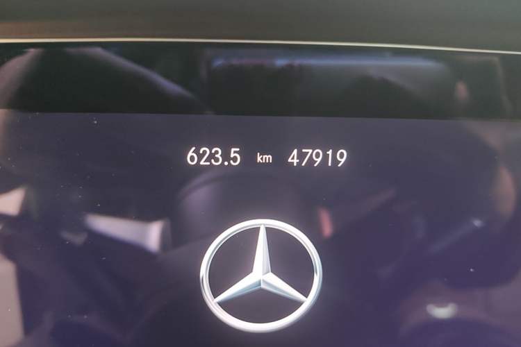 Used Mercedes-Benz E-Class 2021 E 300 L Sporty and Stylish Model Odometer Close Up