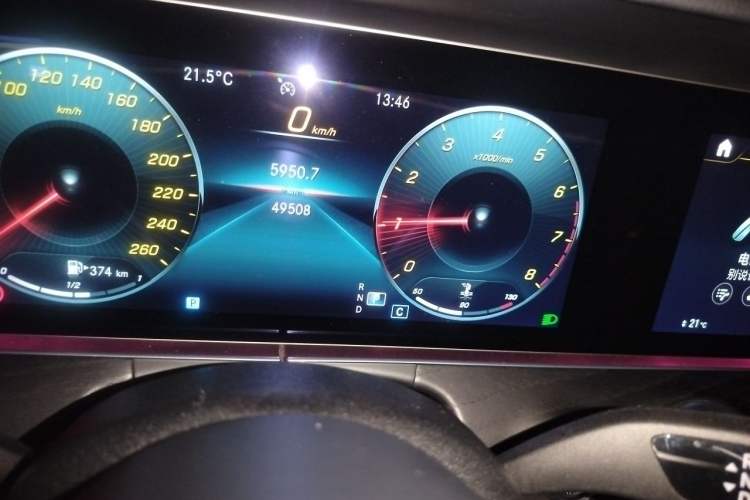 Used Mercedes-Benz E-Class 2021 Restyled E 300 L Sporty and Stylish Edition Odometer Close Up