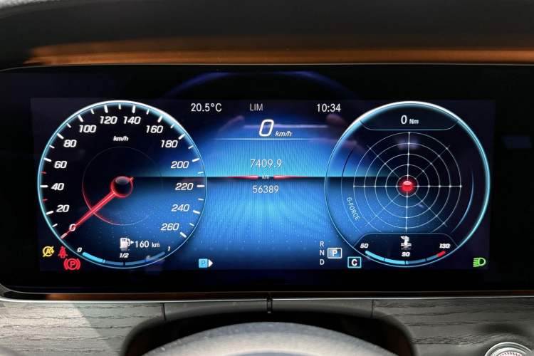 Used Mercedes-Benz E-Class 2021 E 300 L Sport Luxury Edition Odometer Close Up