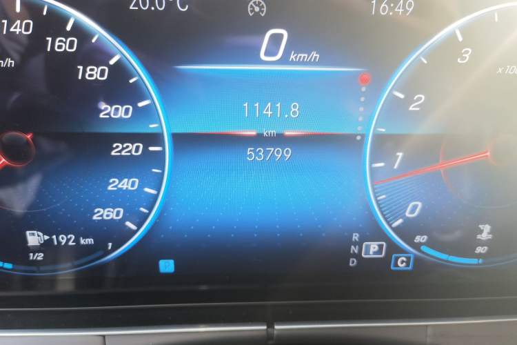 Used Mercedes-Benz E-Class 2021 E 300 L Sport Premium Edition Odometer Close Up