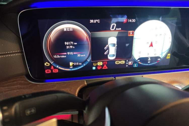 Used Mercedes-Benz E-Class 2021 E 300 L Luxury Model Odometer Close Up